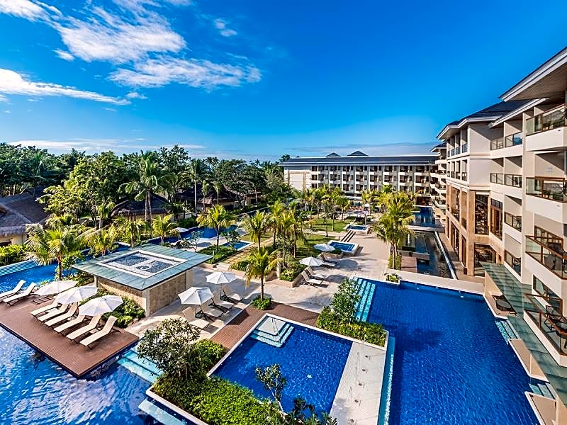 Henann Resort Alona Beach