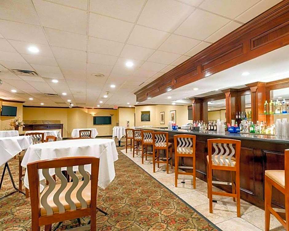 Quality Inn Windsor Mill - Baltimore