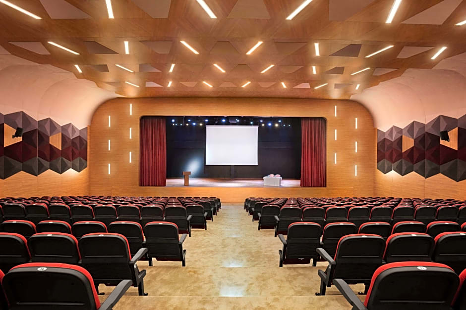 Ramada Plaza by Wyndham Rize