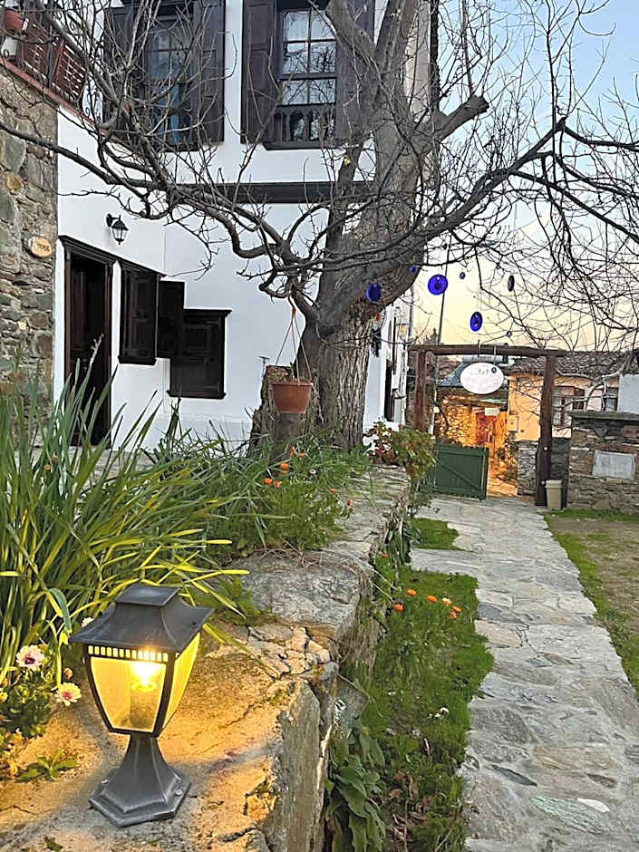 ŞİRİNCE BAHÇE OTEL
