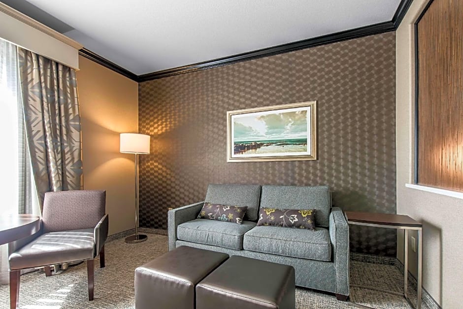 The Heritage Inn & Suites, Ascend Hotel Collection