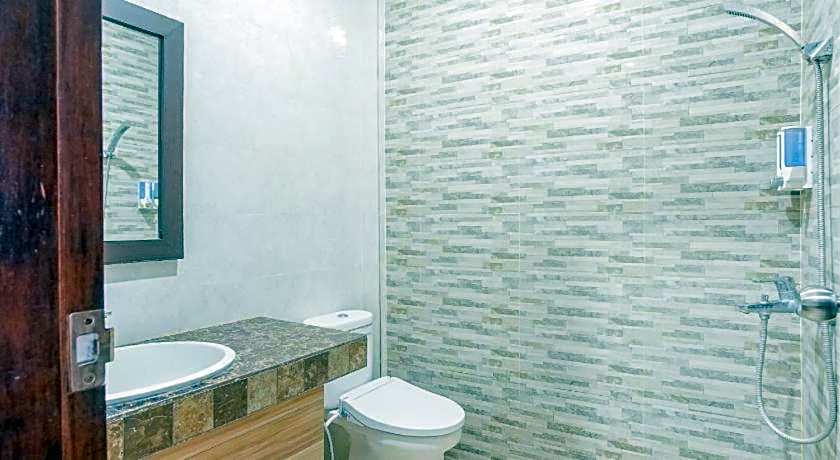 RedDoorz near Muaya Beach Jimbaran