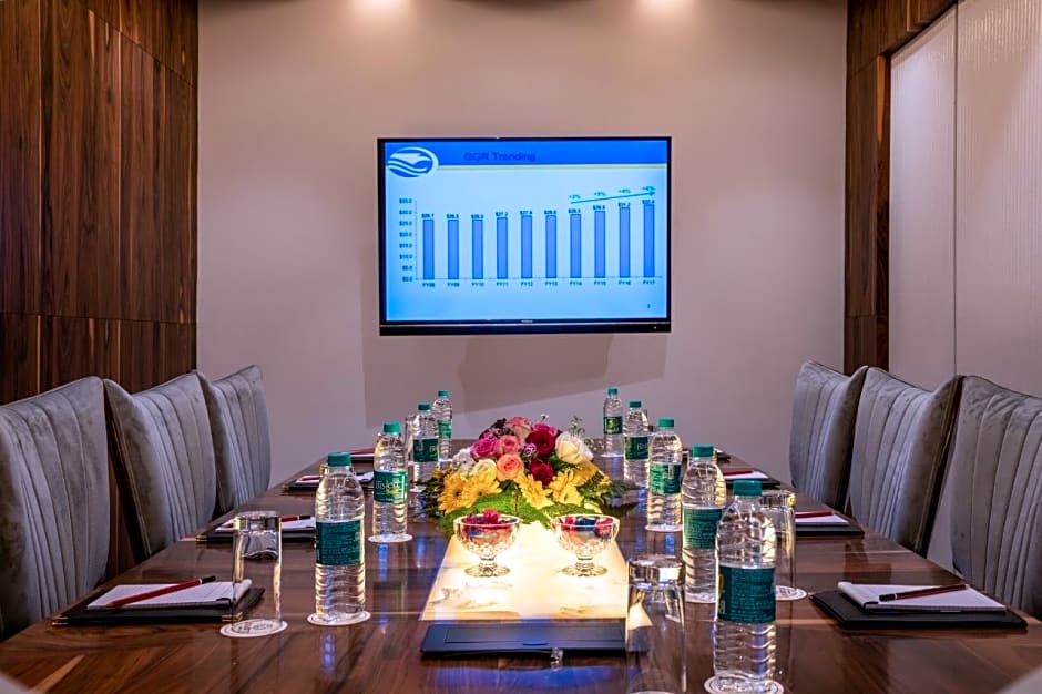 SureStay Hotel by Best Western Model Town