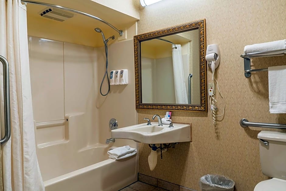 Best Western Inn & Suites