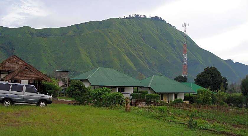 Lembah Rinjani Villa & Resto Syariah by ecommerceloka