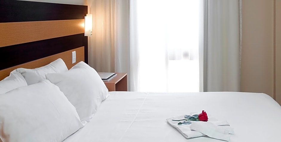 Piazza Navona Porto Alegre by Intercity