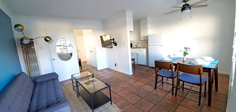 Apartment Suite with Garden View