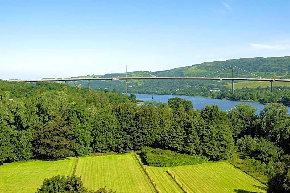 Muthu Glasgow River Hotel