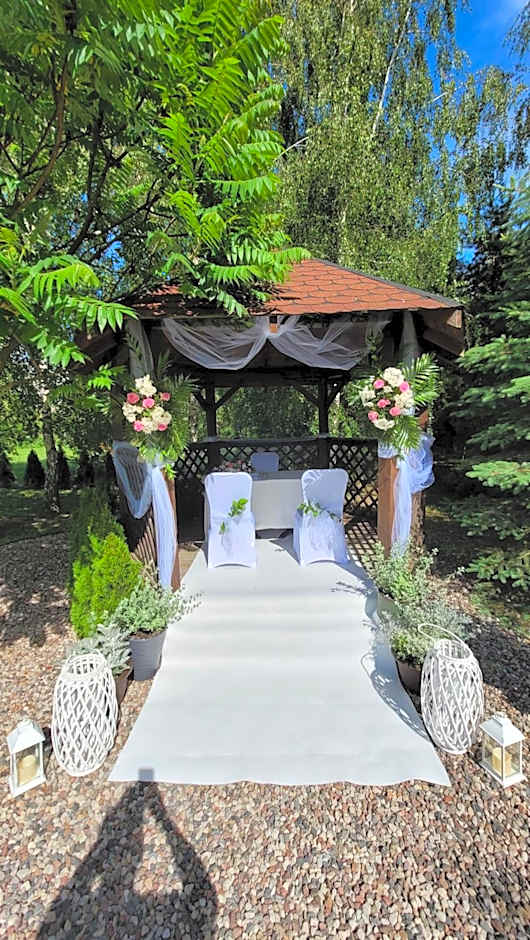 Hotel & Restauracja Wróblewscy