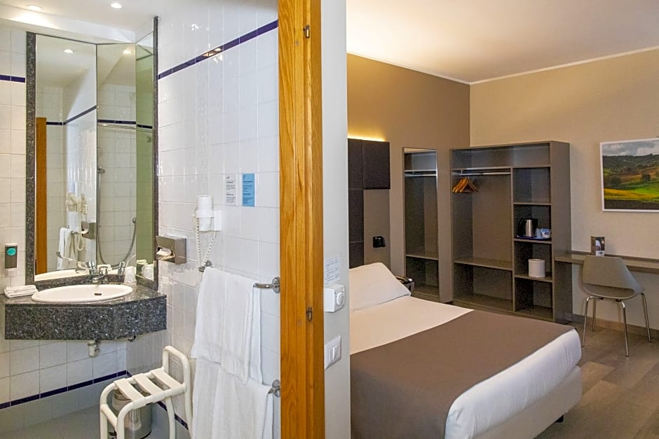 City Hotel & Suites Foligno