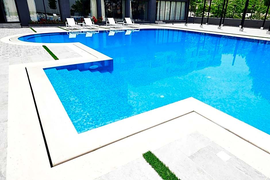 Le Pave Residences