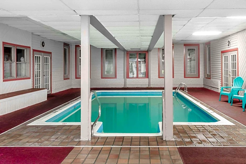 Ramada by Wyndham Groton/Mystic