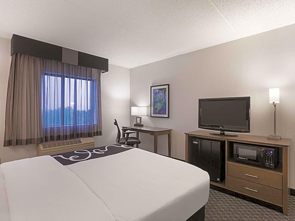 La Quinta by Wyndham Baltimore BWI Airport