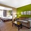 Sleep Inn & Suites Redmond