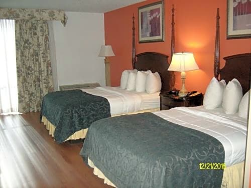 Charleston Grand Hotel – North Charleston, SC
