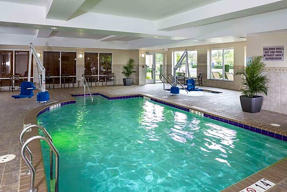 Hilton Garden Inn Hampton Coliseum Central