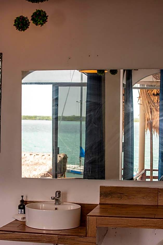 Seven Blue House Village & Lodge