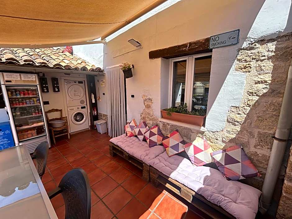 Albergue El Alfar/Pilgrim Hostel