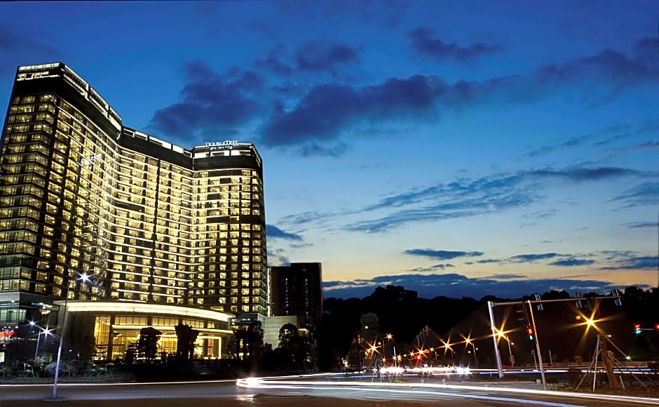 DoubleTree By Hilton Hotel Heyuan