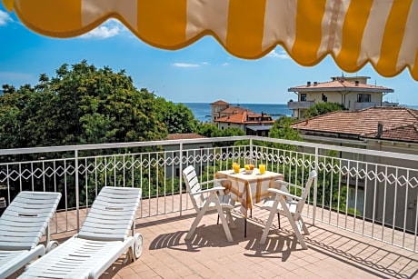 Double Room with Sea View