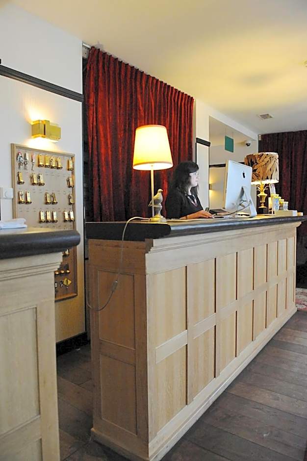 Le Berger Hotel