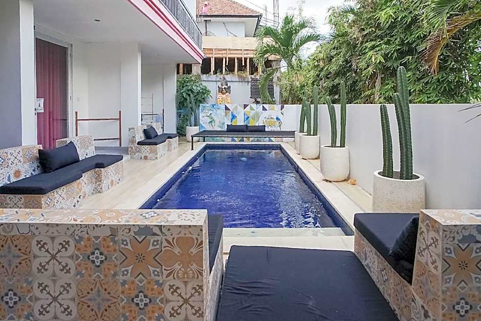 Margarita Surf Hostel Canggu
