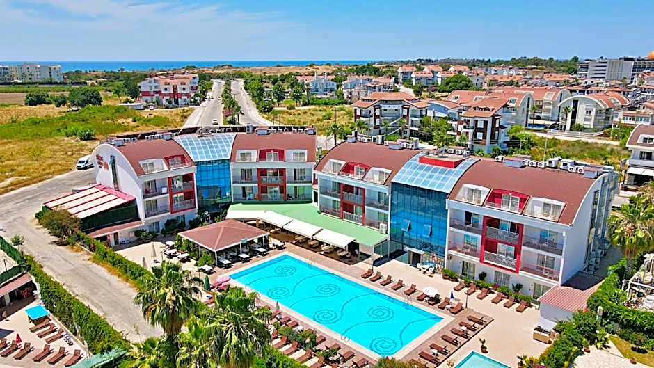 Side Legend Hotel