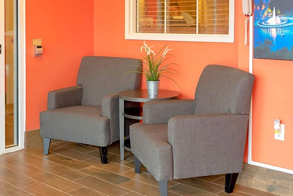 Sonesta Simply Suites Pittsburgh Airport