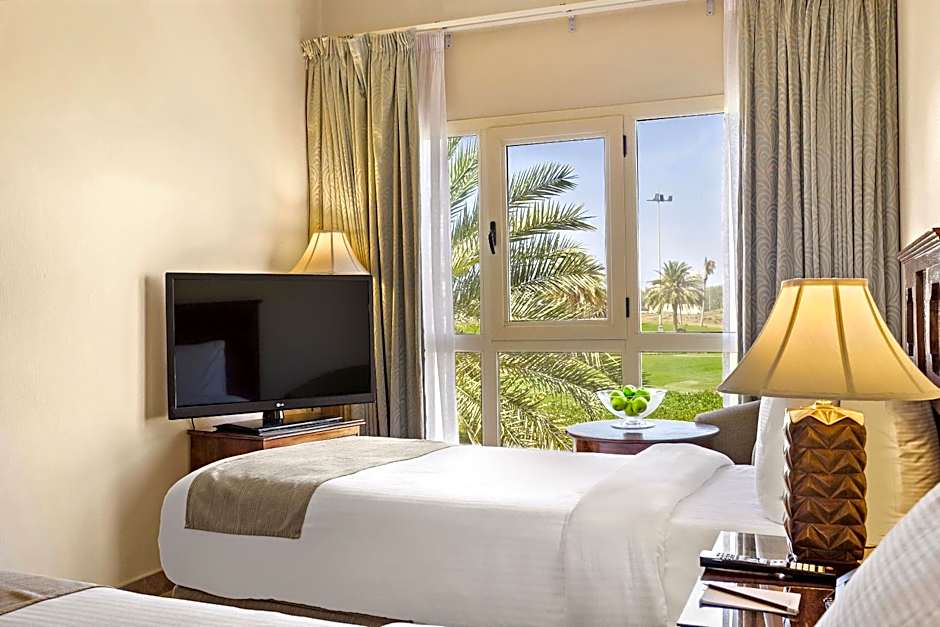 Al Hamra Village Hotel