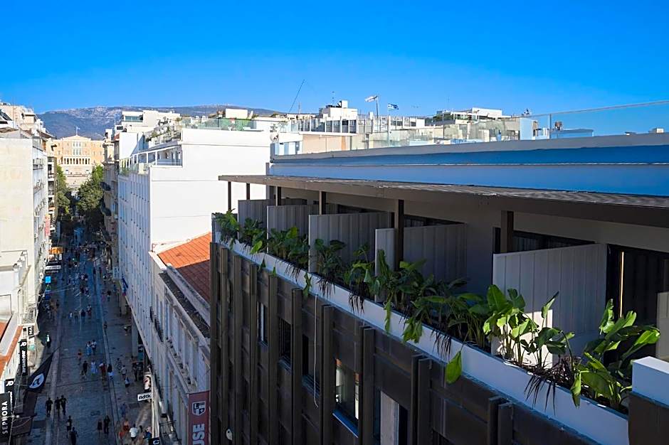 Nur Edge Aparthotel - Acropolis Skyline