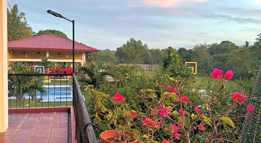 Villa Lourdes Resort
