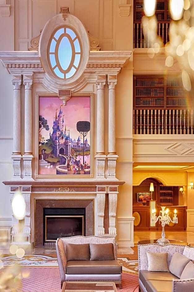 Disneyland® Hotel