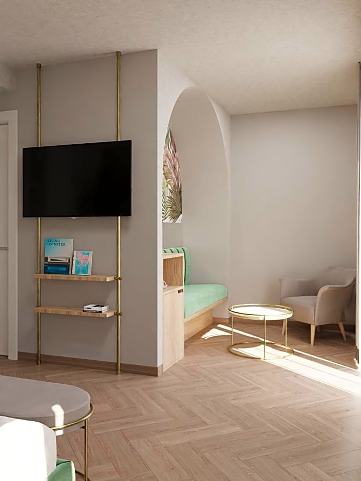 Salus Smart & Chic Hotel