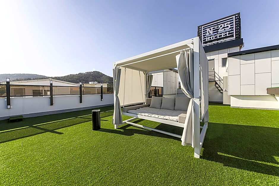 No.25 hotel  Gijangyeonhwari