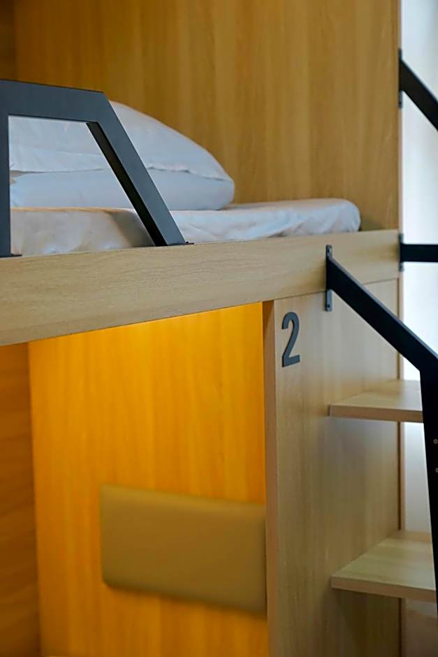 Waveflo Hostel 浪花青旅