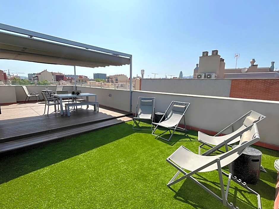 Feelathome Poblenou Beach Apartments