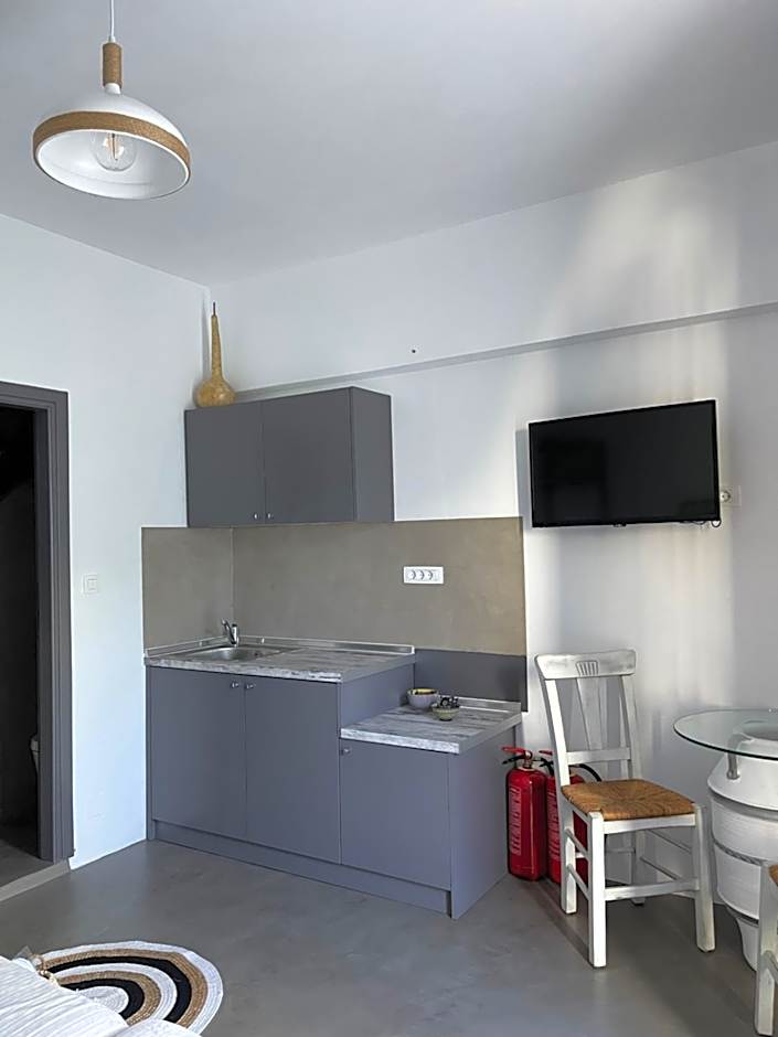 Niriides Hotel Apartments