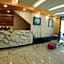 B Street Hotel