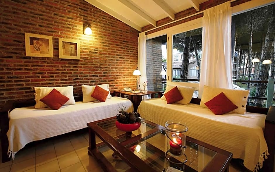 Carilo Village Apart Hotel & Spa