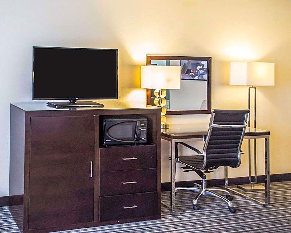 Quality Inn Streetsboro - Kent