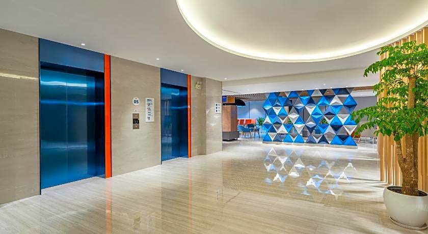 Holiday Inn Express Yangjiang City Center By IHG