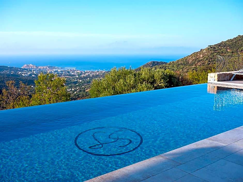 Hotel La Santa