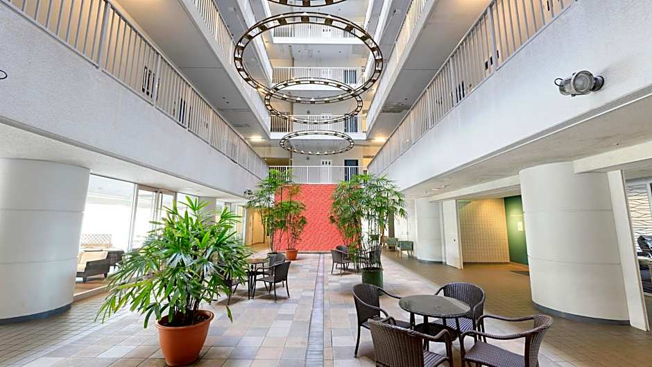 Katsuura Hilltop Hotel & Residence