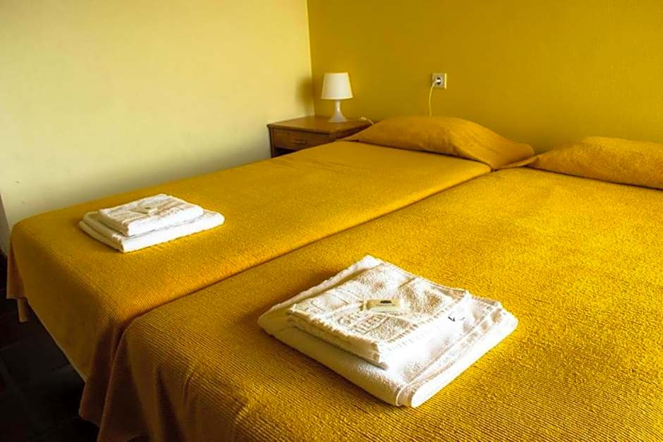 HI Almada - Pousada de Juventude