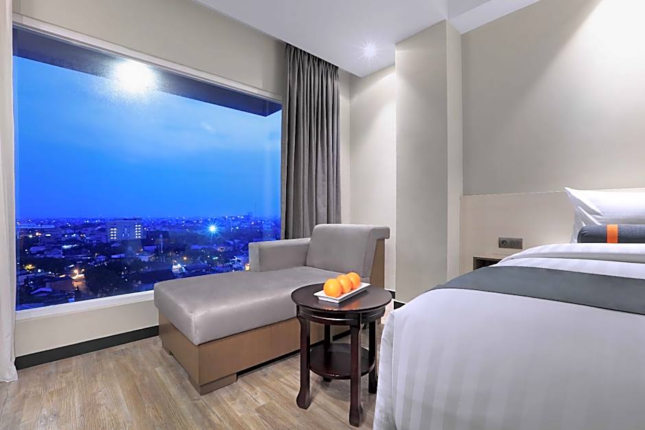 Harper Wahid Hasyim Medan by ASTON