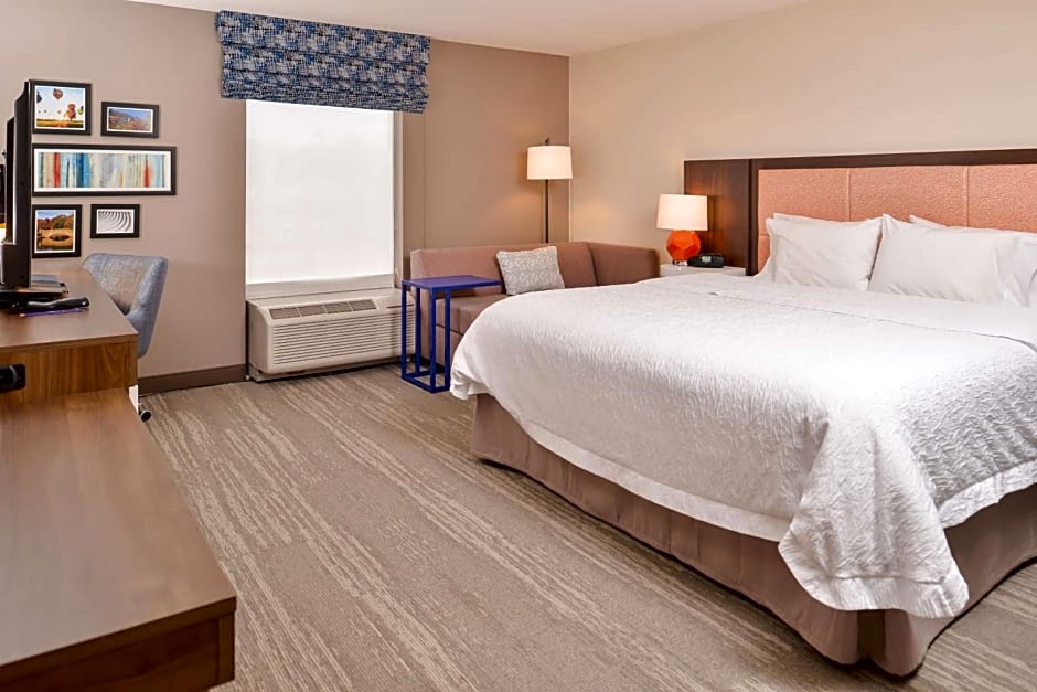 Hampton Inn By Hilton Statesville