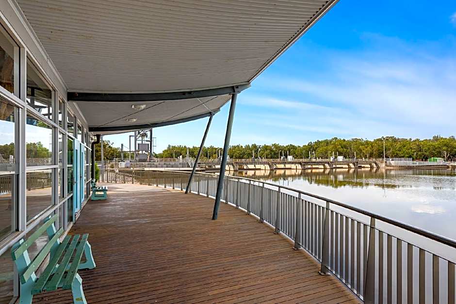 Torrumbarry Motel