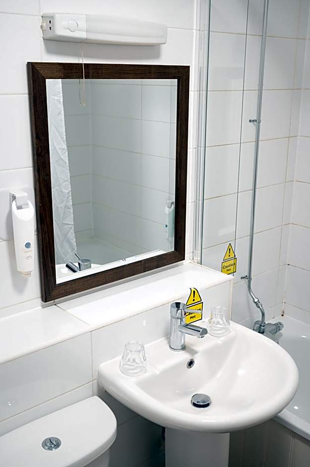 Cocked Hat by Greene King Inns