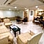 Grand Riverview Hotel