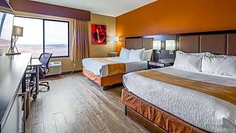 Queen Room with Two Queen Beds and Canyon View - Non-Smoking
